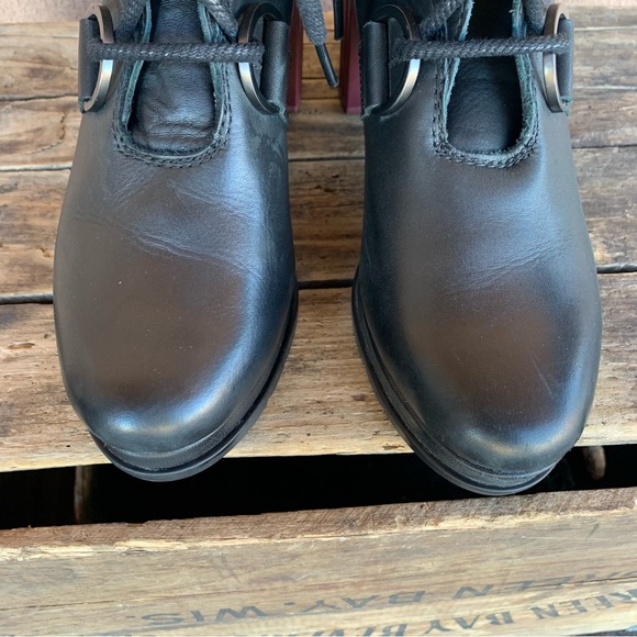 Sorel Margo Black Leather Lace-Up Ankle Boot - Picture 5 of 10
